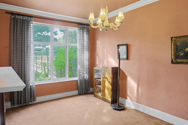 6 College Road, Isleworth, TW7 6DH 29