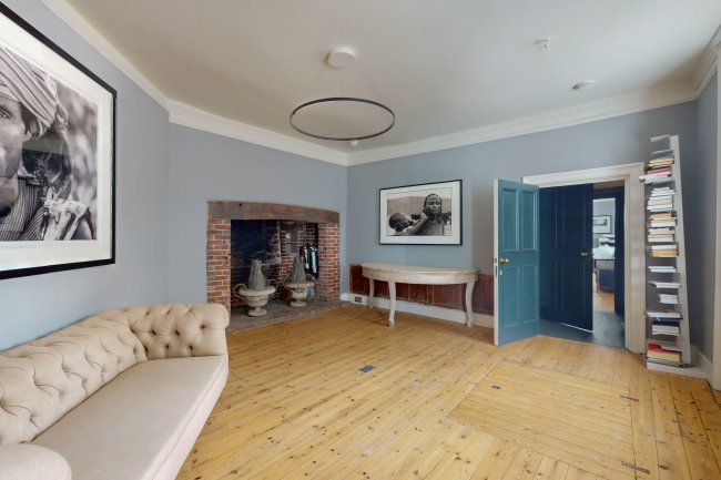 East House, East Street, Petworth, GU28 0AB 6