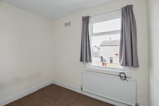 130 and 130A Brereton Avenue, Cleethorpes DN35 7RL 8
