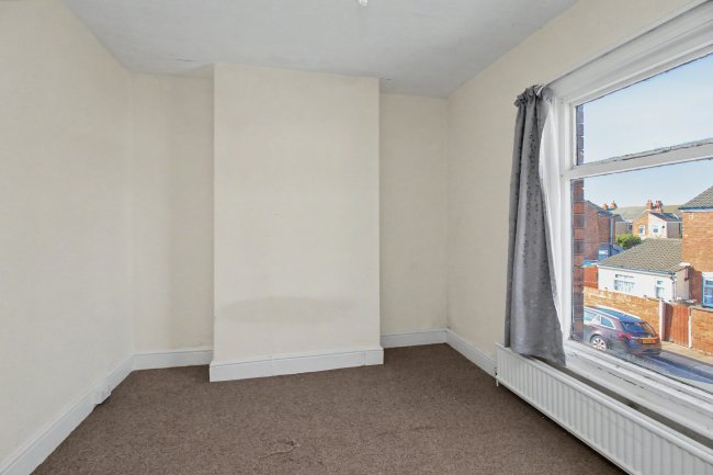130 and 130A Brereton Avenue, Cleethorpes DN35 7RL 8