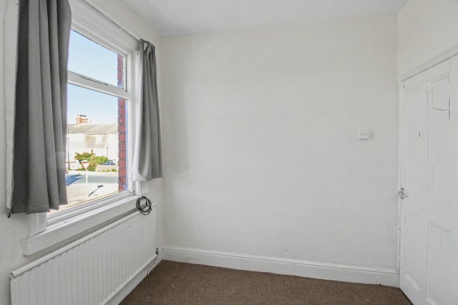 130 and 130A Brereton Avenue, Cleethorpes DN35 7RL 8