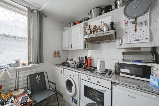 Flat 1-10, 274a High Road, Wood Green, London N22 8JT 6