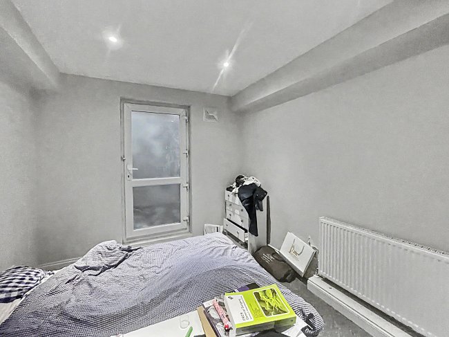 107 Fulham Palace Road, London W6 8JA 8