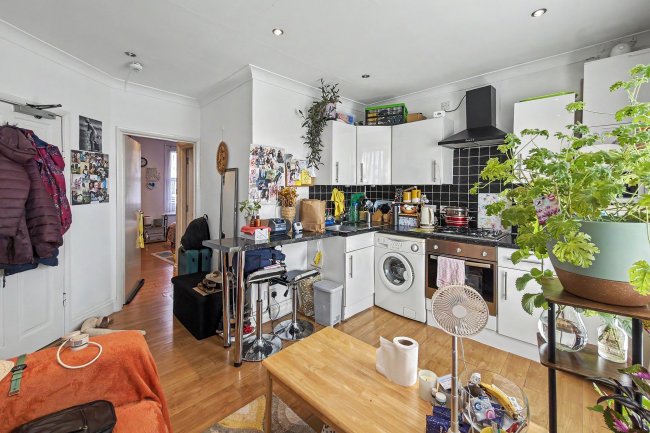 Flat  7 - 14, 40 Barrett’s Grove, London N16 8AJ 7