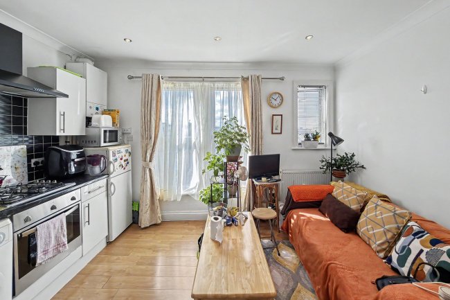 Flat  7 - 14, 40 Barrett’s Grove, London N16 8AJ 7