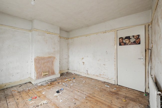 87 Bradwell Road, Bradville, Milton Keynes, MK13 7AX 1