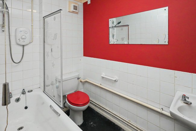 Flat K Carville, 43 West Avenue Road, Walthamstow, London, E17 9SF 6