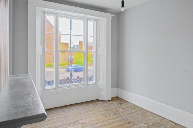 203B Uxbridge Road, London, W12 9DH 7