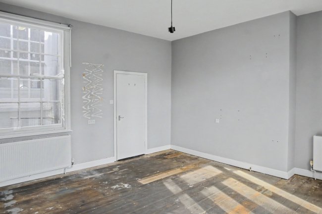 203B Uxbridge Road, London, W12 9DH 7