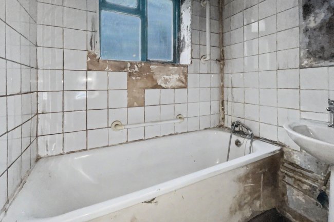 55a Southerton Road, London, W6 0PJ 7