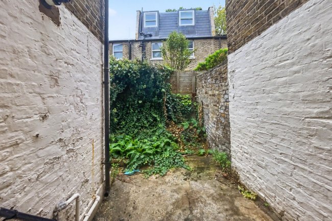 55a Southerton Road, London, W6 0PJ 7