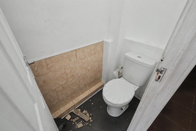92 William Morley Close, London E6 1QZ 4
