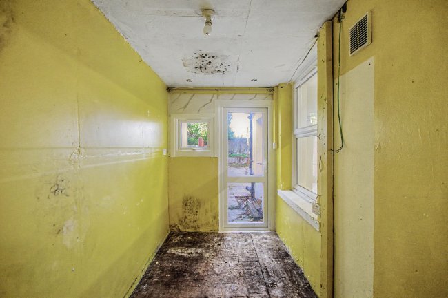 69 Dames Road, London E7 0DW 8