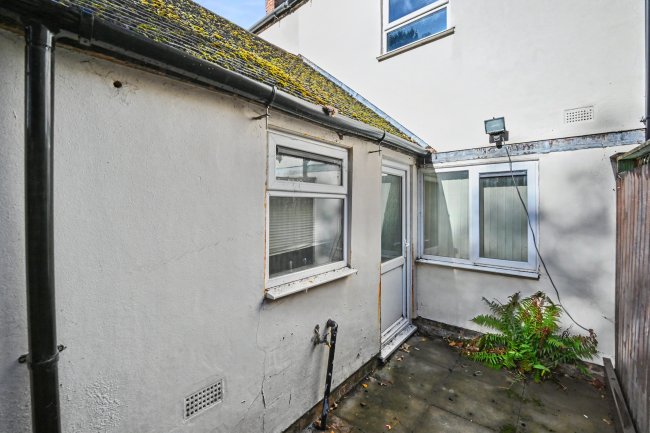 145 Coltham Road, Willenhall, West Midlands, WV12 5PZ 4