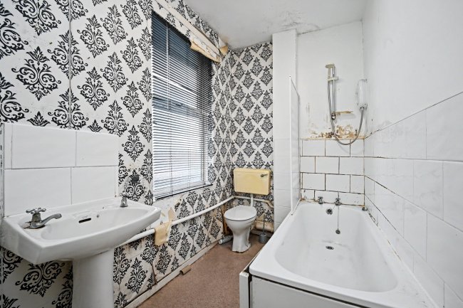 145 Coltham Road, Willenhall, West Midlands, WV12 5PZ 4
