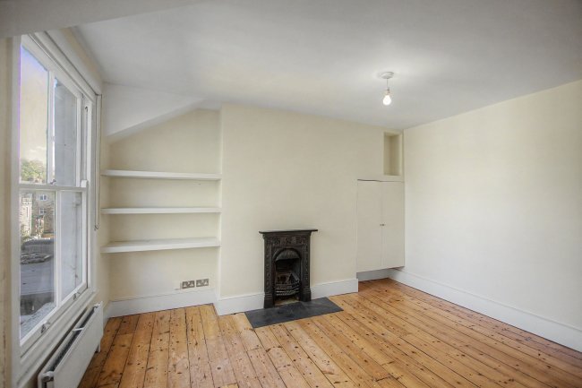22B Bardolph Road, Holloway, London N7 0NJ 6