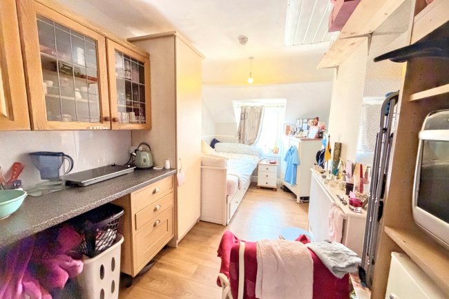 1 Frances Road, Bournemouth, Dorset BH1 3RY 8