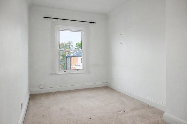 Flat 4, 101 Church Road, Richmond, Surrey, TW10 6LU 9