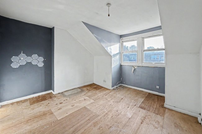 Flat D, 88 Hillfield Avenue, Hornsey, London, N8 7DN 5