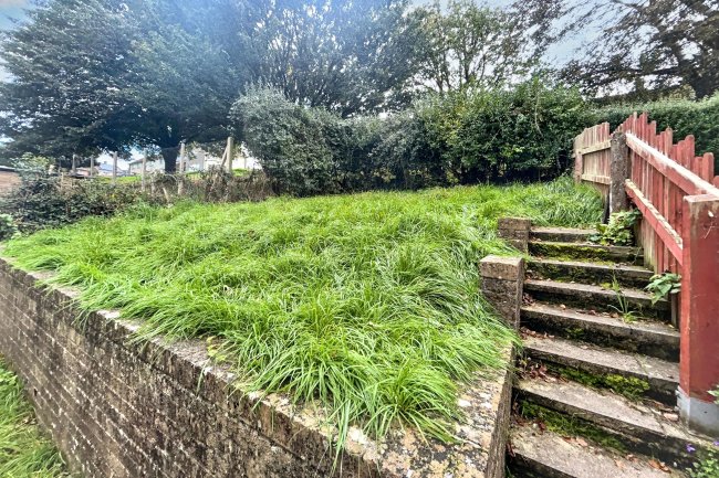 46 Austin Close, Frome, Somerset, BA11 5AZ 6