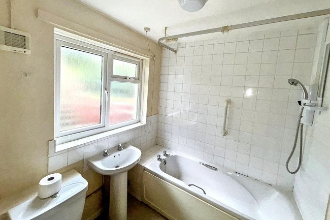 46 Austin Close, Frome, Somerset, BA11 5AZ 6