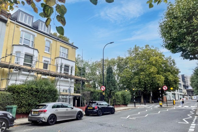 Flat 4 Christiano Court, 145 Iverson Road, London NW6 2RA 10