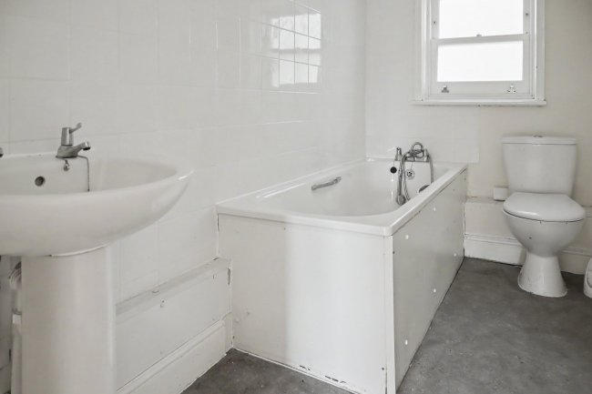 Flat 3, 75 Atlantic Road, Brixton, London, SW9 8PU 8