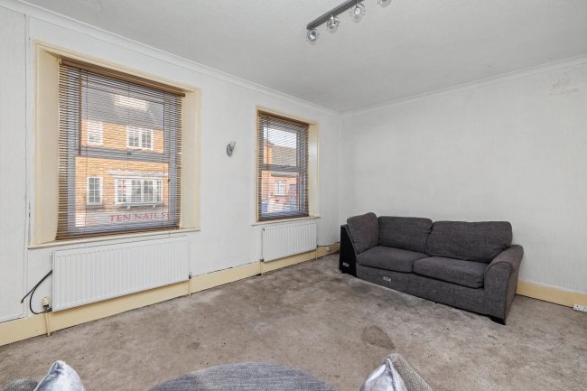 89a High Street, Orpington, BR6 0LF 4