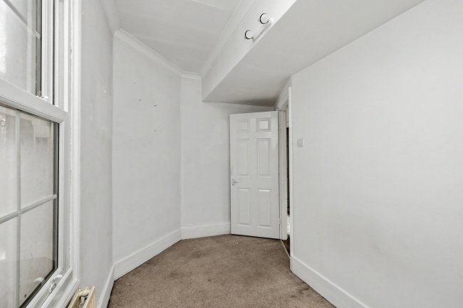 89a High Street, Orpington, BR6 0LF 4