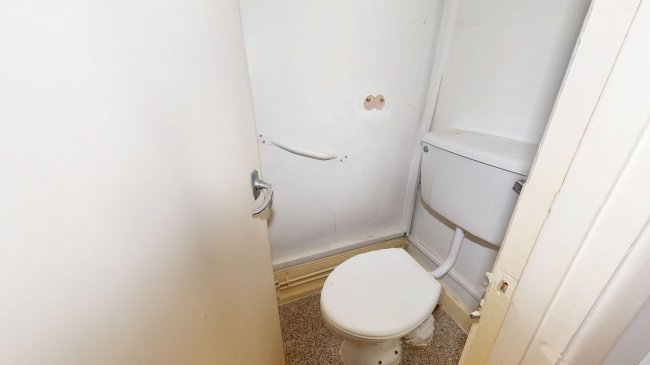 GFF 81 Queens Avenue, Whetstone, London, N20 0JB 10