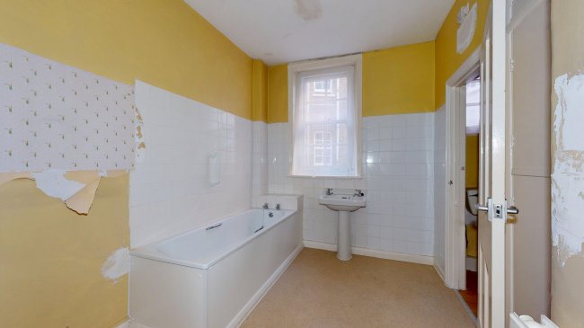 3 Greencoat Mansions, Westminster, London, SW1P 1PG 10