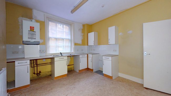 3 Greencoat Mansions, Westminster, London, SW1P 1PG 10