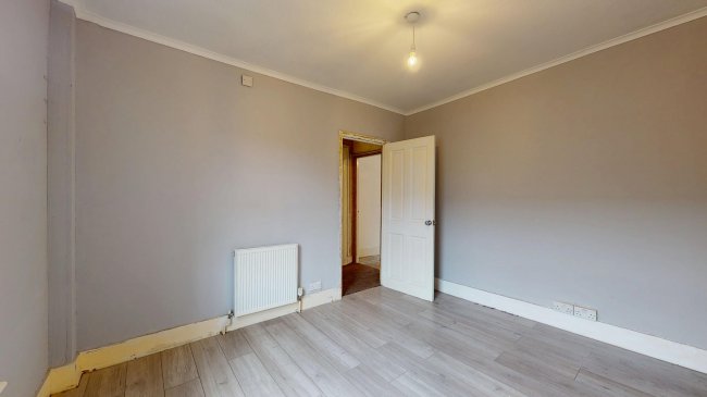 15B Argyle Road, Mile End, London, E1 4EQ 2
