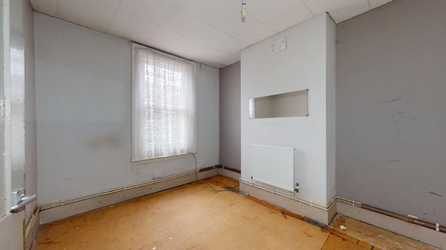 152 Grantley Street, Bethnal Green, London, E1 4BT 4