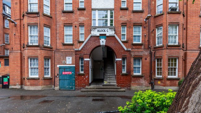 Flat 4 Block G Peabody Estate, Rodney Road, Walworth, London, SE17 1BU 5