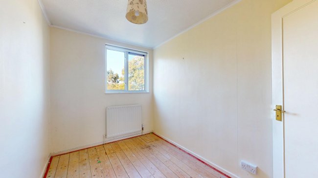 31 Trust Walk, Herne Hill, London, SE21 8LB 3