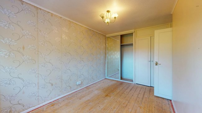 31 Trust Walk, Herne Hill, London, SE21 8LB 3