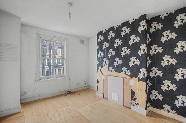 39 (A B and C), Wilson Road, Camberwell, London SE5 8PE 6