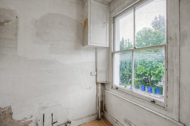 39 (A B and C), Wilson Road, Camberwell, London SE5 8PE 6