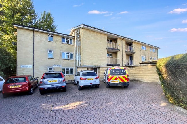 Flat 1 Goldney House, Corsham, Wiltshire SN13 0AU 3
