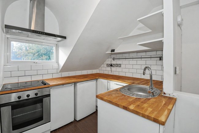 59 Upham Park Road, London, W4 1PQ 4