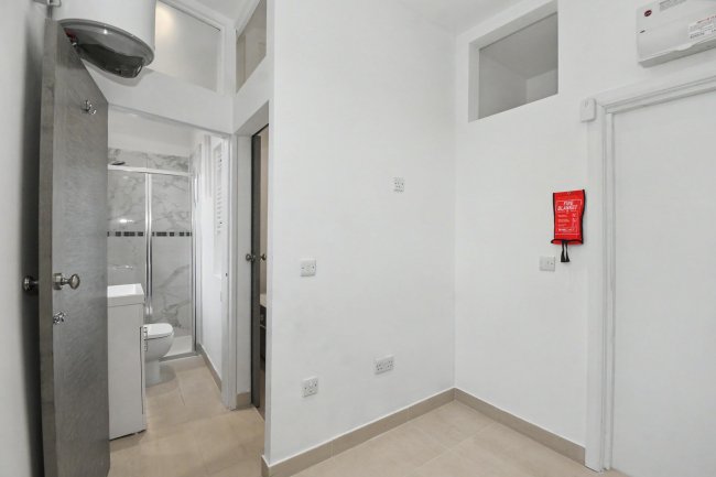 59 Upham Park Road, London, W4 1PQ 4