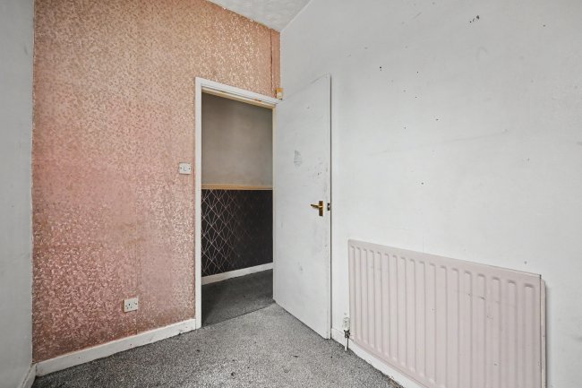 21 Fraser Street, Bilston, West Midlands, WV14 7PD 5