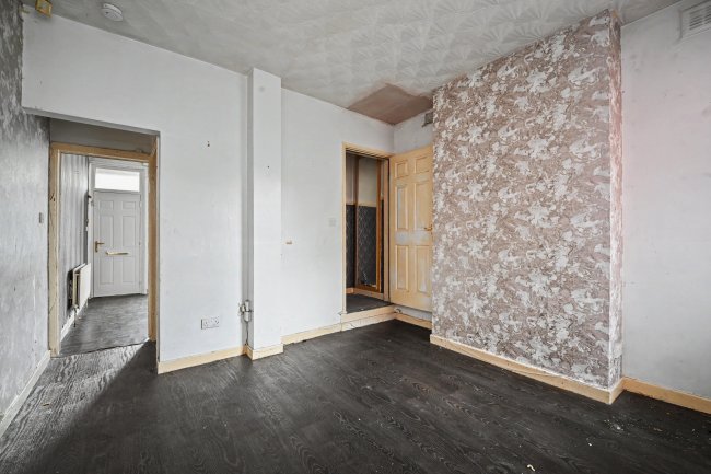21 Fraser Street, Bilston, West Midlands, WV14 7PD 5