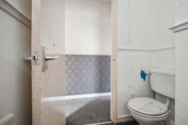 21 Fraser Street, Bilston, West Midlands, WV14 7PD 5