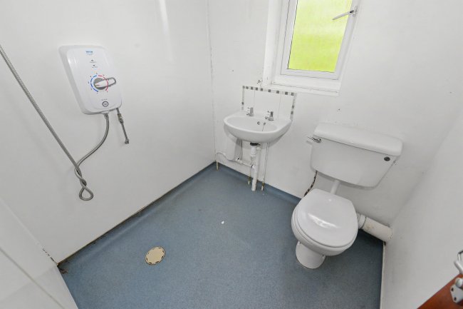 22 Brittania Road, Walsall, West Midlands, WS1 4NB 7
