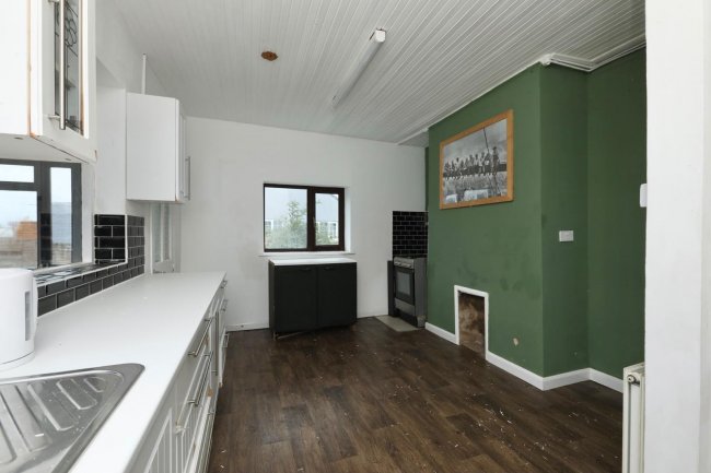 Ashfield Lodge, Stockwith Road, Walkeringham, Doncaster DN10 4JF 1