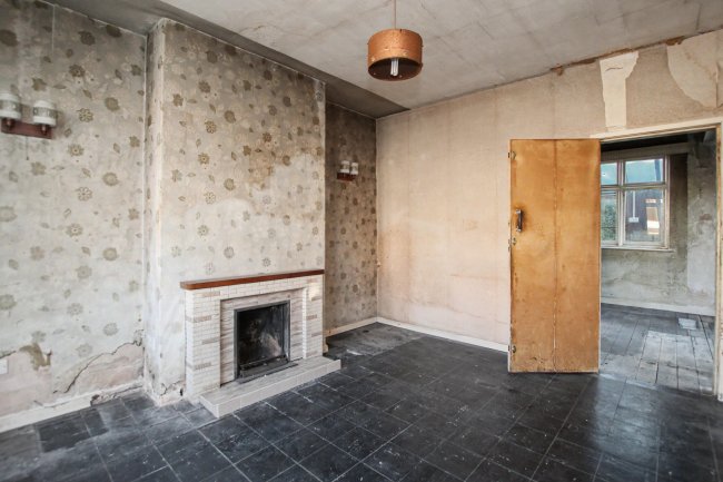 438 Victoria Road, Stoke-on-Trent, ST1 3JE 6