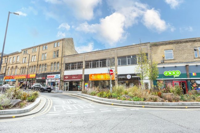 49-51 North Parade, Bradford, West Yorkshire BD1 3JH 4