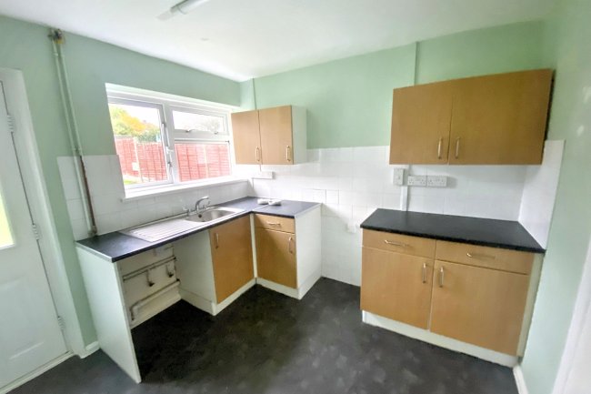 16 Western Way, Winsham, Chard, TA20 4JH 8